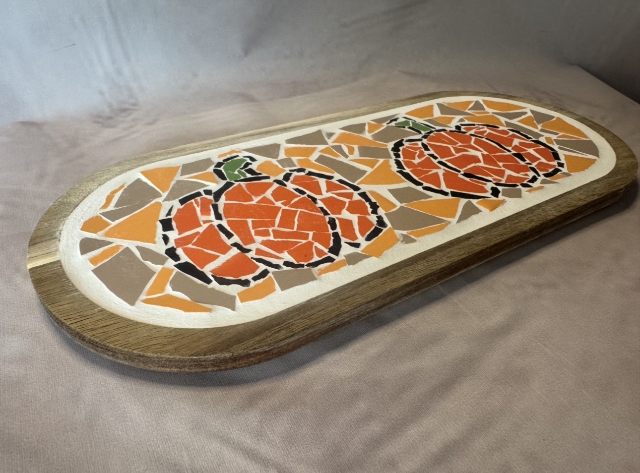 Handgemaakte decoratieve mozaïek borrelplank S | Pumpkins - Afbeelding 2